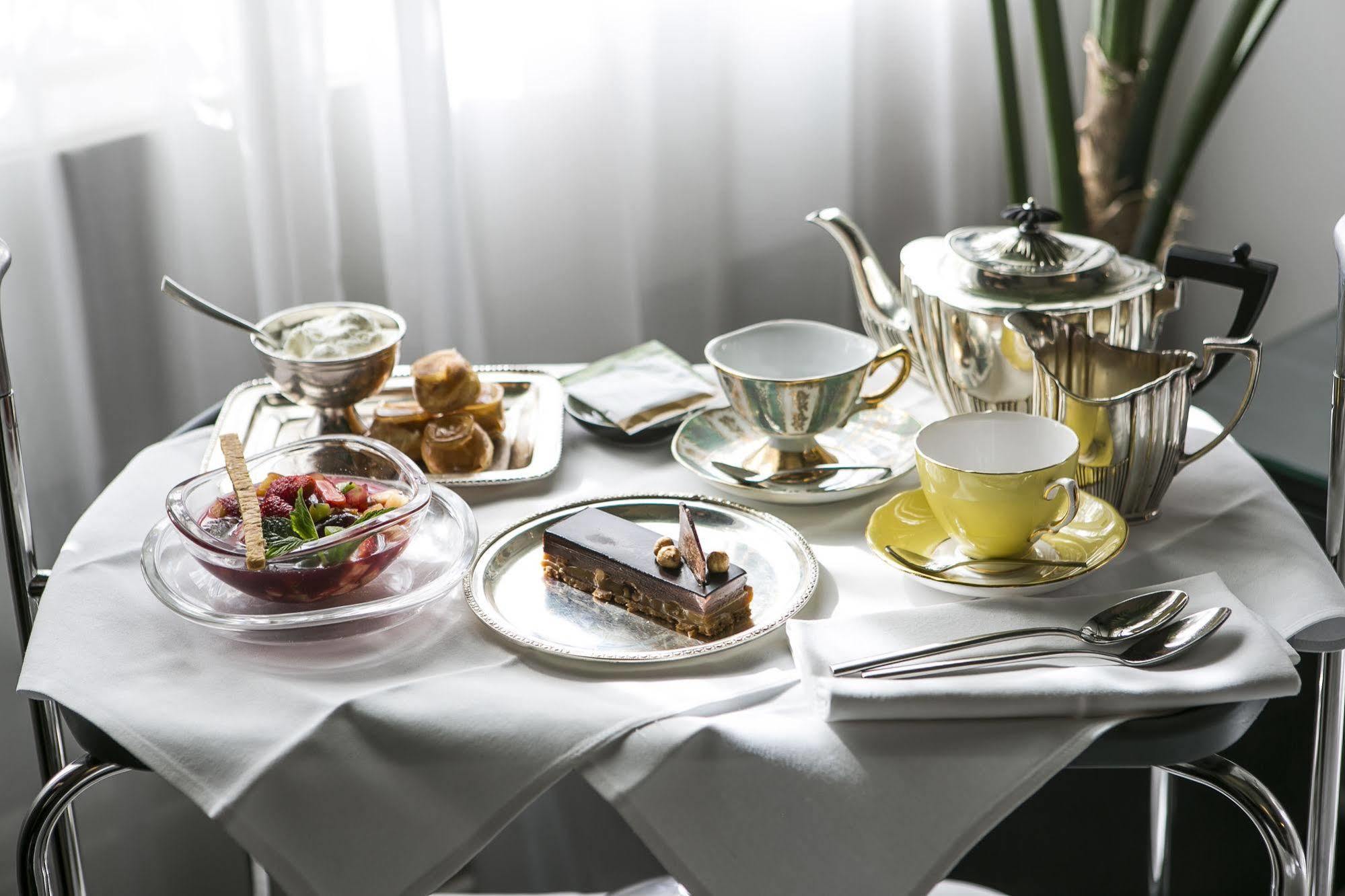 Hotel Montefiore Тел Авив Екстериор снимка